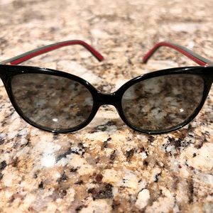 Authentic Gucci Sunglasses women’s
